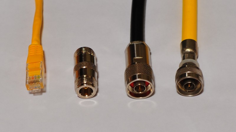 10BASE5 N connectors